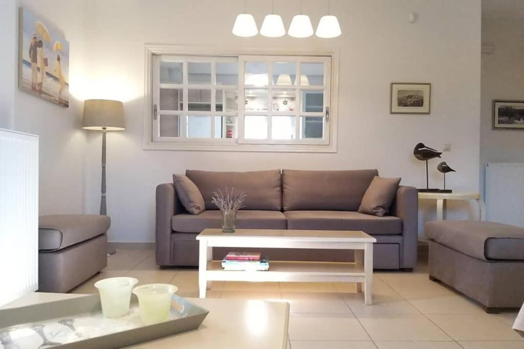 New, Modern, Bright And Independent Apartment 83 M2, With Garden, 5Min To The Beach And The City Center Kalamata Exteriör bild