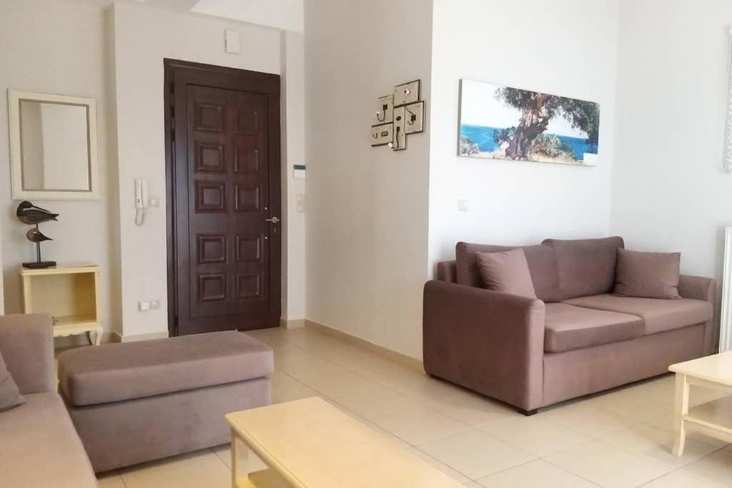 New, Modern, Bright And Independent Apartment 83 M2, With Garden, 5Min To The Beach And The City Center Kalamata Exteriör bild