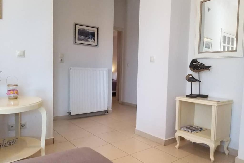 New, Modern, Bright And Independent Apartment 83 M2, With Garden, 5Min To The Beach And The City Center Kalamata Exteriör bild
